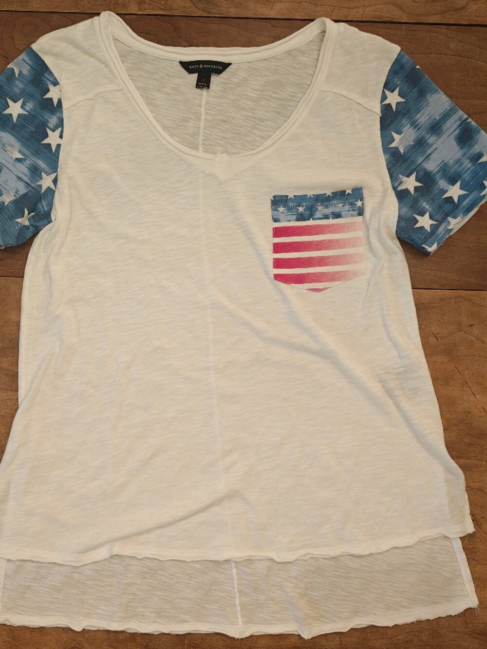 Rock & Republic Sheer American Flag Tee – Side Slits – Women’s Medium